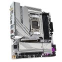 Gigabyte B650M AORUS ELITE AX ICE płyta główna AMD B650 Gniazdo AM5 micro ATX